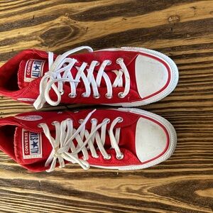 Red Converse women’s